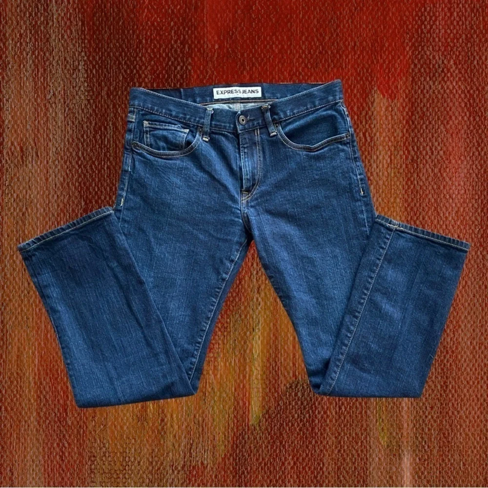 EXPRESS Men’s Rocco Slim Fit Straight Leg Jeans